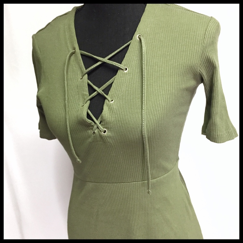 H&M Mini Dress - Size 4 - Picture 4 of 6